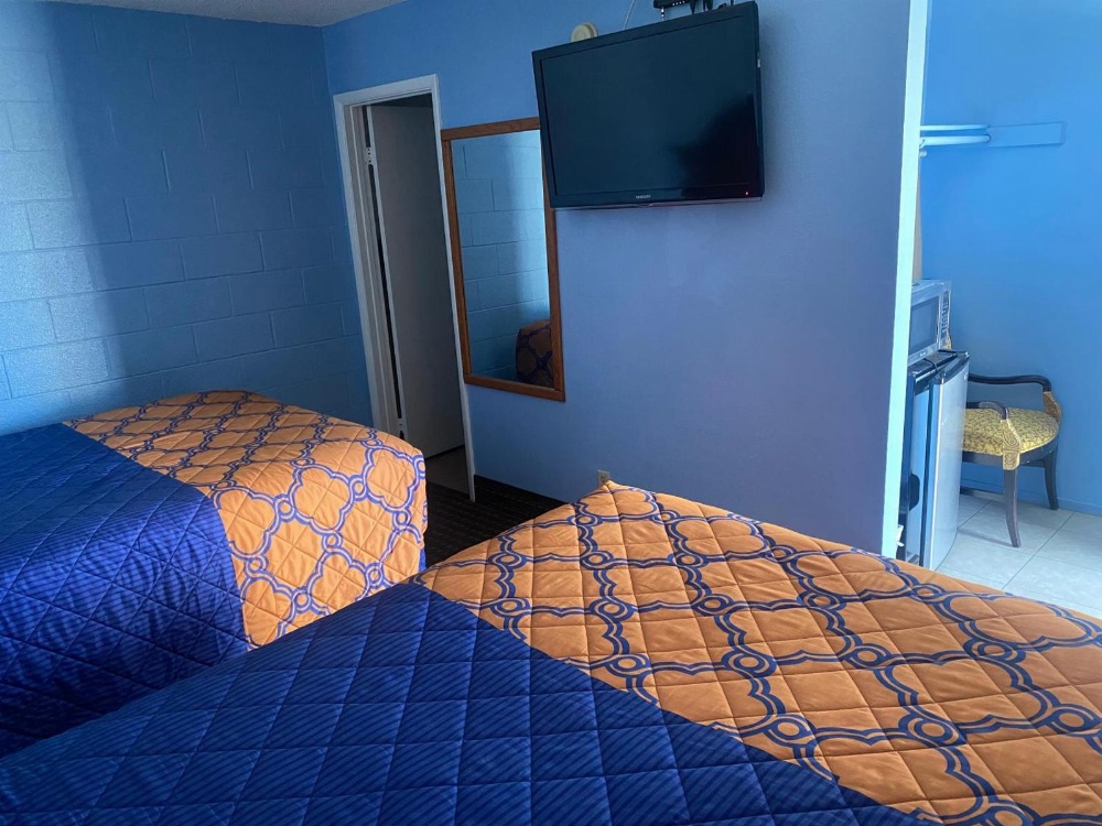 A Fisher's Inn Motel