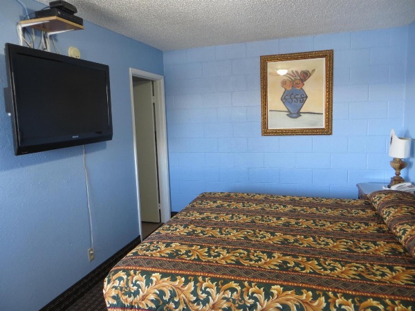 A Fisher's Inn Motel image 30